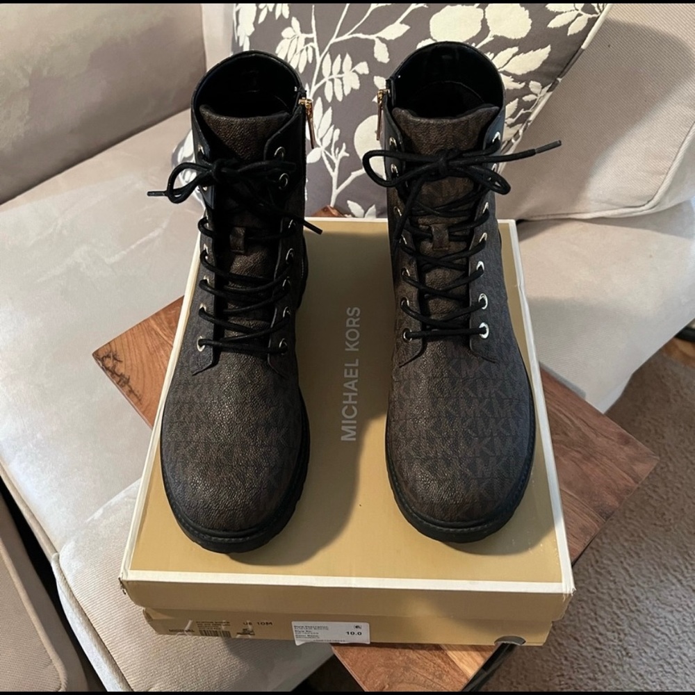 Michael Kors Alistair Boots